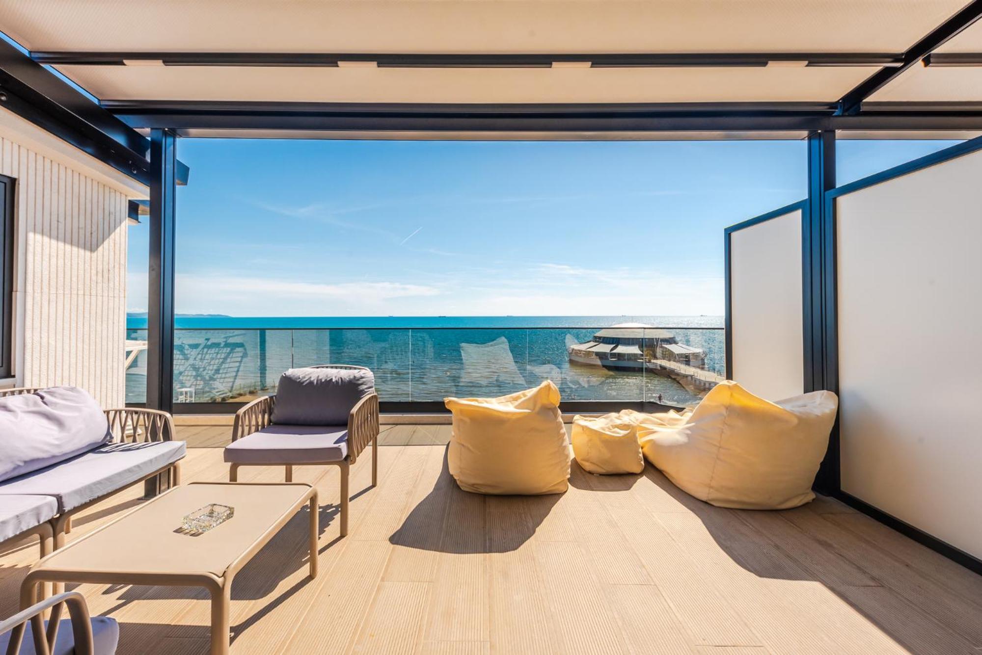Sea View Apartments Eldo Durres Ngoại thất bức ảnh