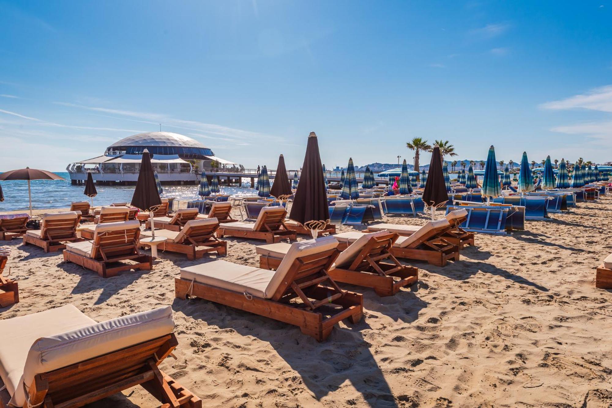 Sea View Apartments Eldo Durres Ngoại thất bức ảnh
