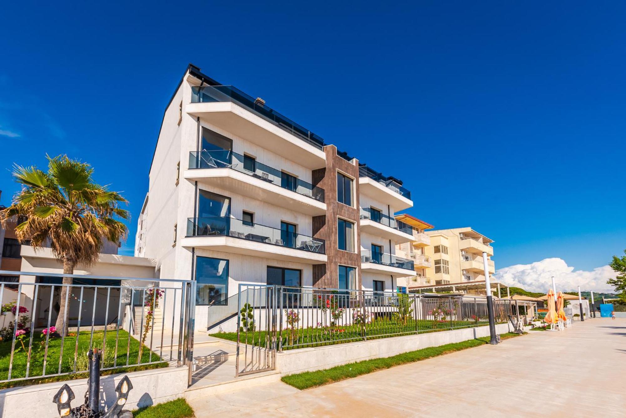 Sea View Apartments Eldo Durres Ngoại thất bức ảnh