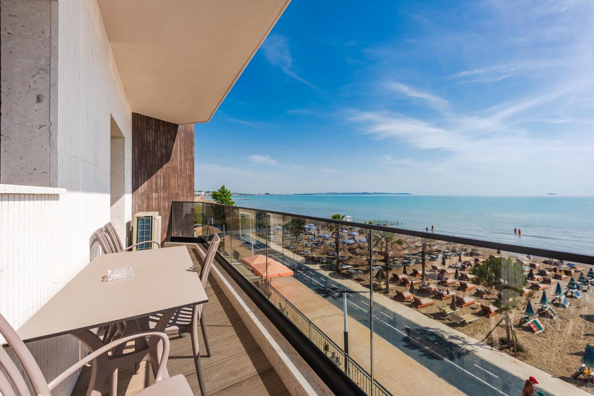 Sea View Apartments Eldo Durres Phòng bức ảnh