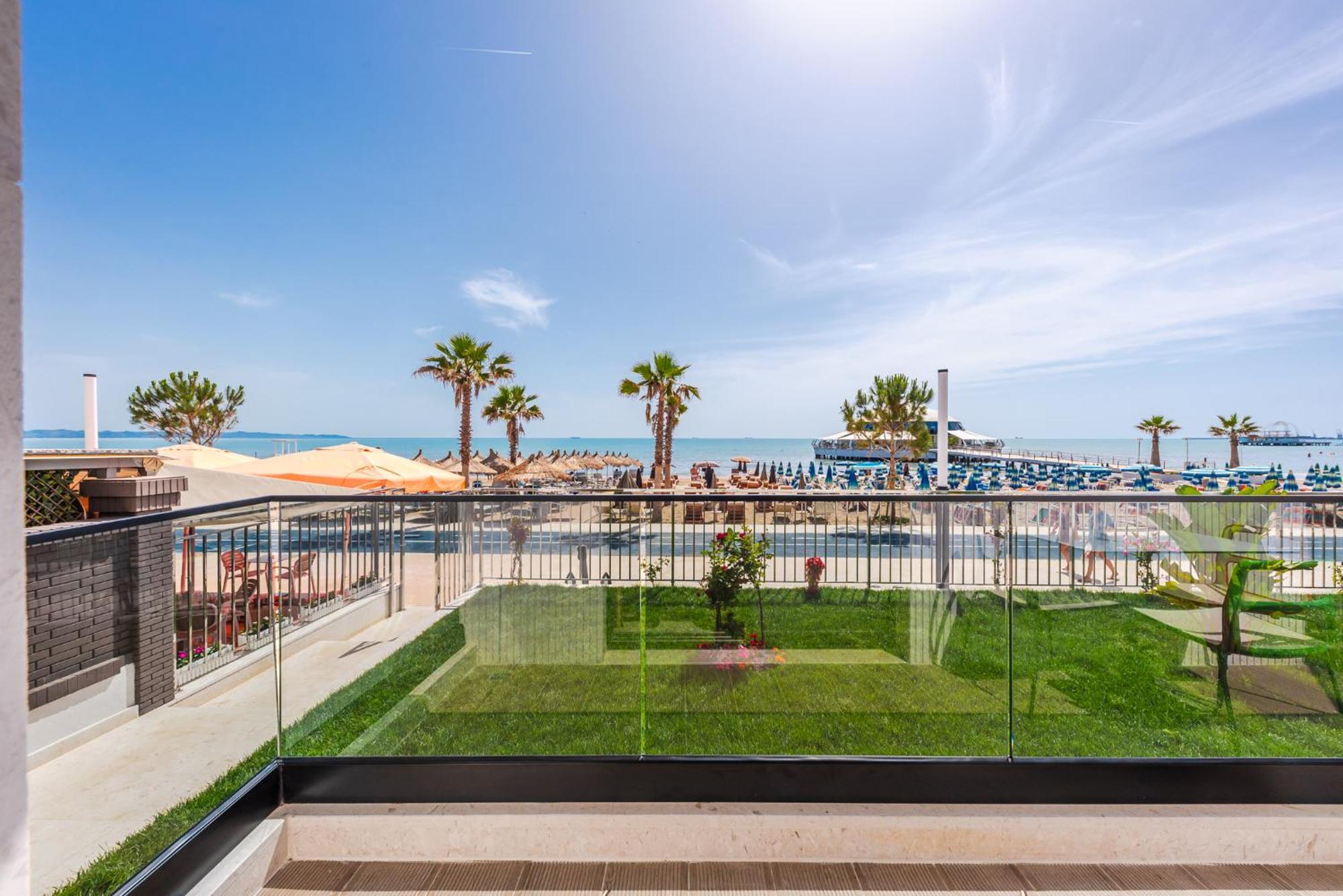 Sea View Apartments Eldo Durres Ngoại thất bức ảnh