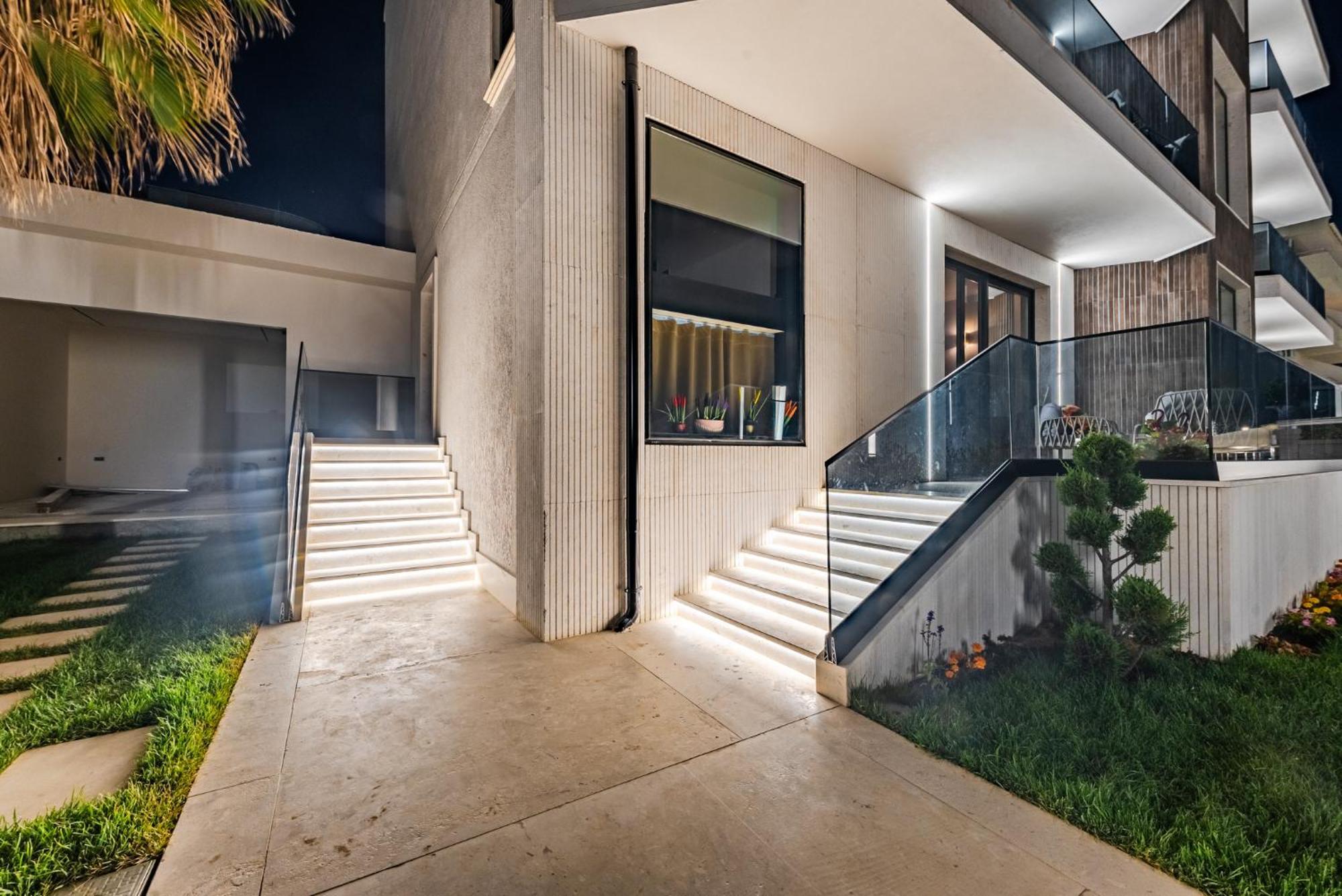 Sea View Apartments Eldo Durres Ngoại thất bức ảnh